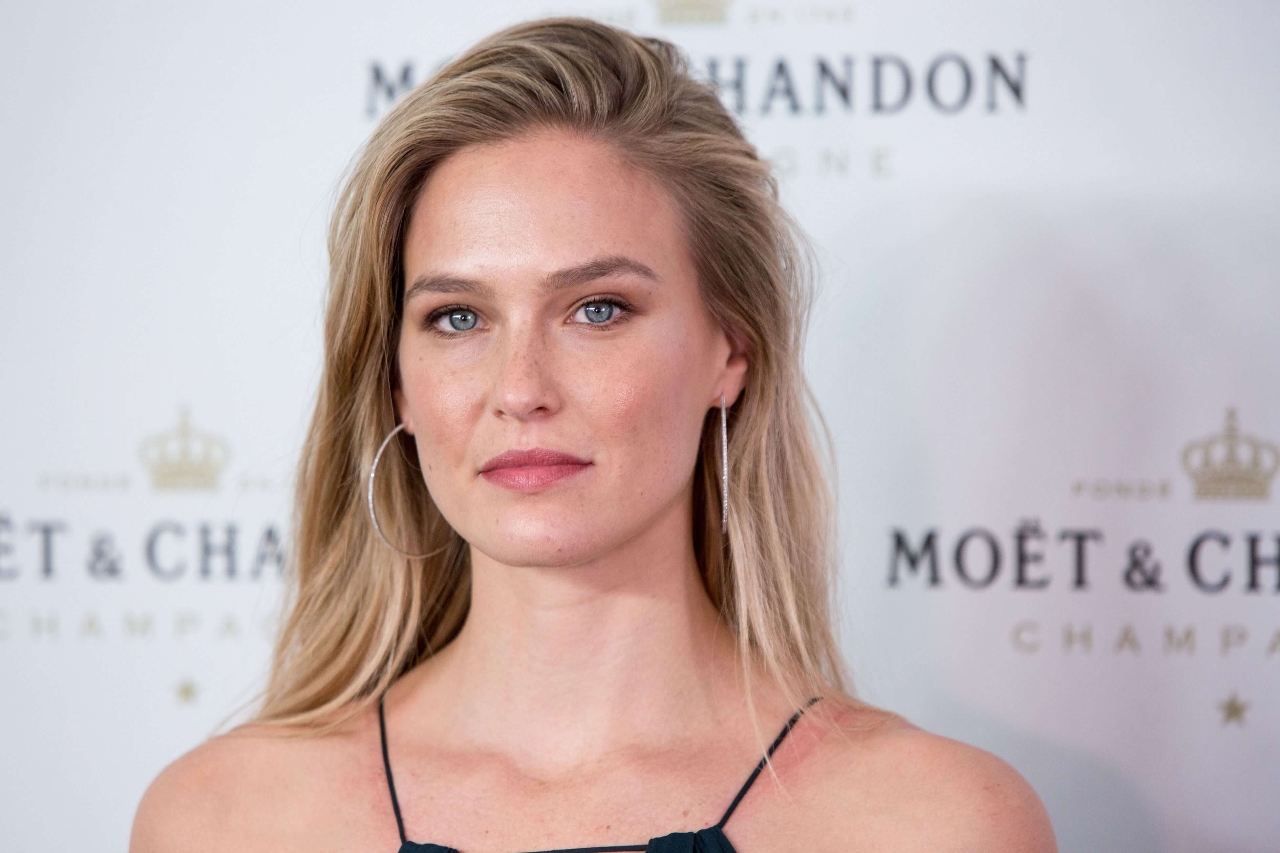 ex-girlfriend: Bar Refaeli 