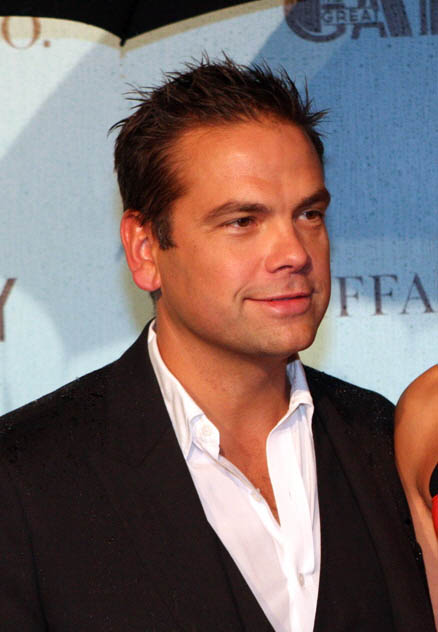 Son: Lachlan Keith Murdoch