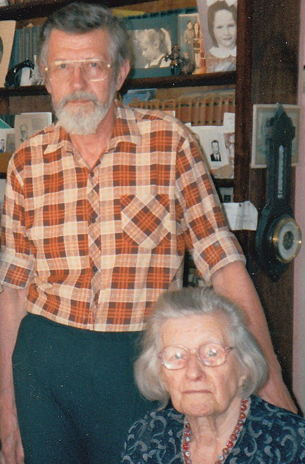 Son: Victor Nikolayevich Maksimov