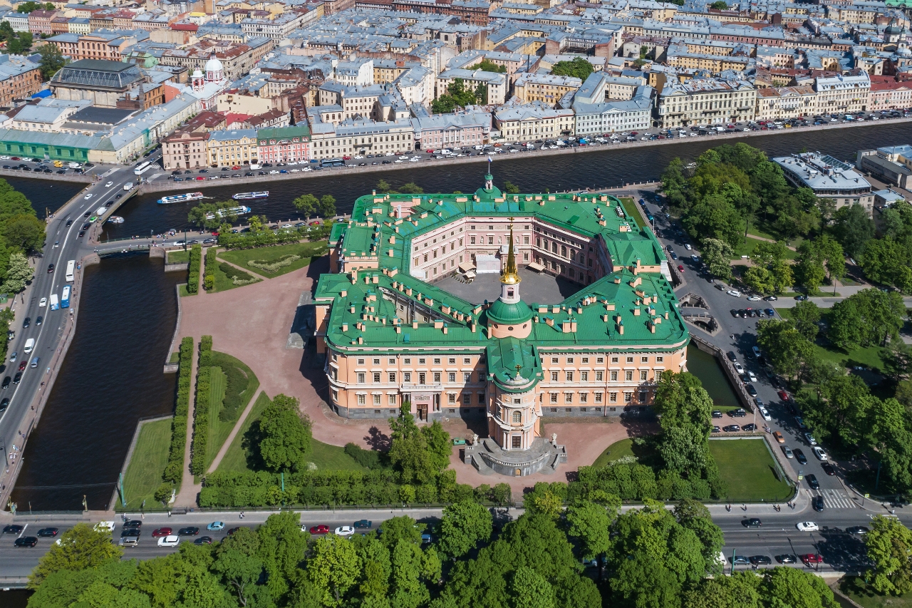Gallery of Dmitry Maksutov