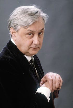 Peter Levi