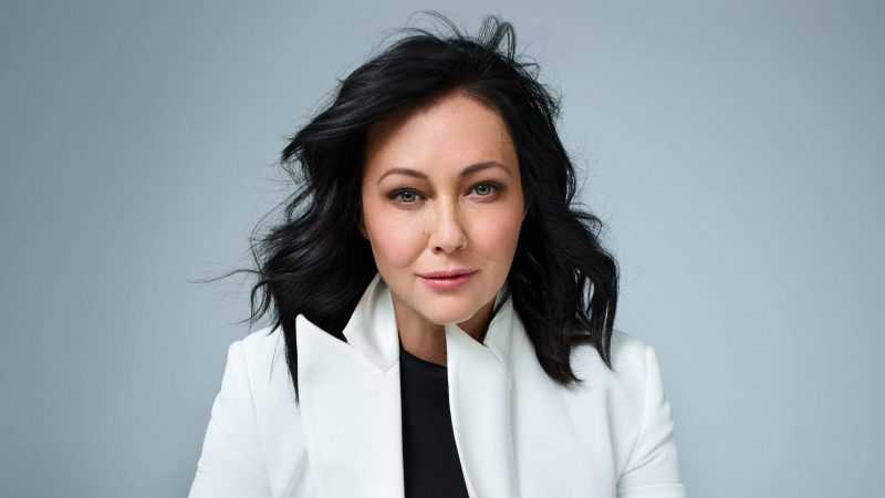 colleague: Shannen Doherty