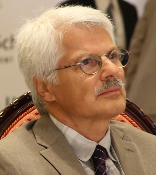 husband: Djavad Salehi