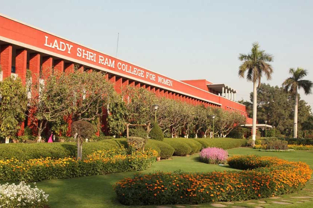 Gallery of Aung Kyi