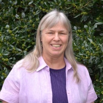 Wife: Gwynne Pomeroy