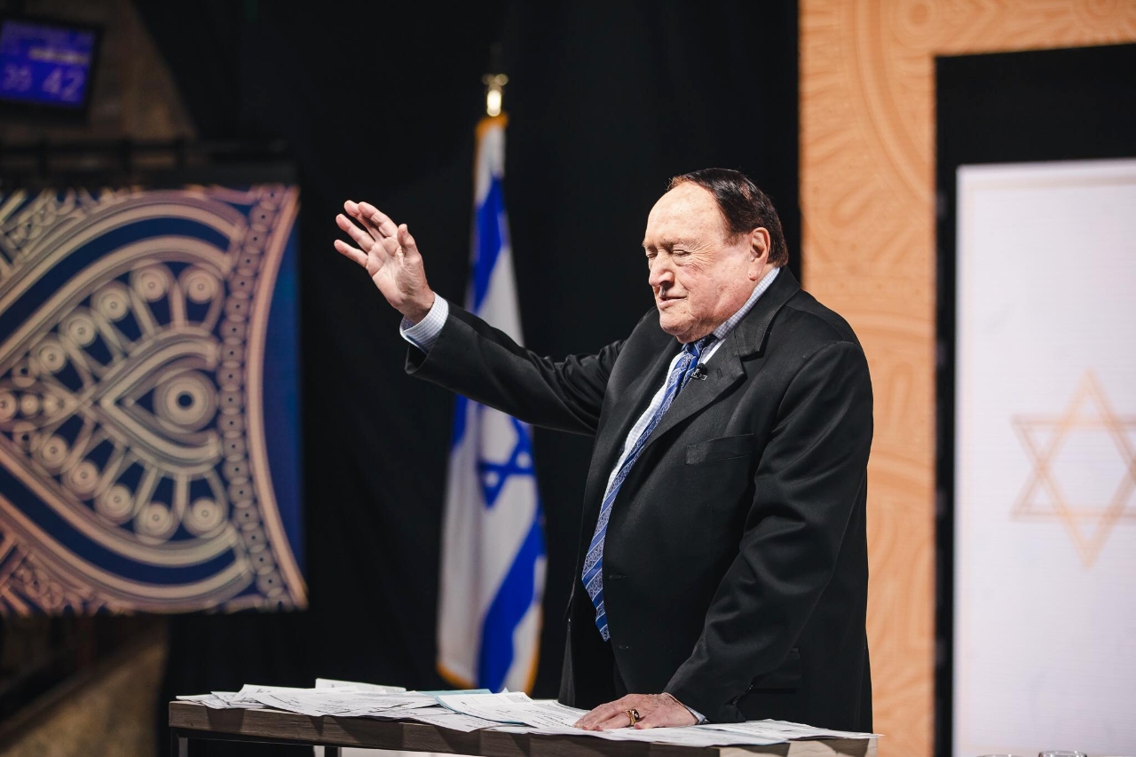 Gallery of Morris Cerullo