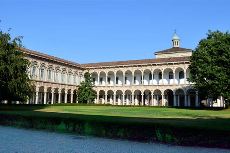 Education period of Paola Capriolo in University of Milan