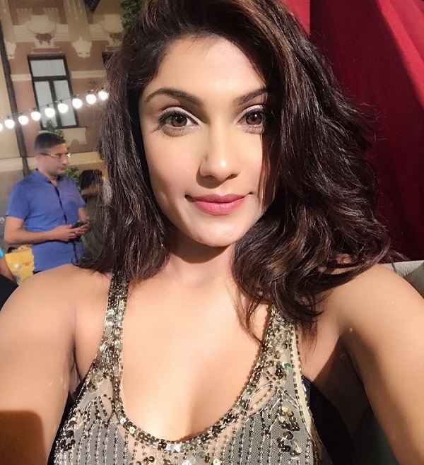 colleague: Ishita Raj Sharma