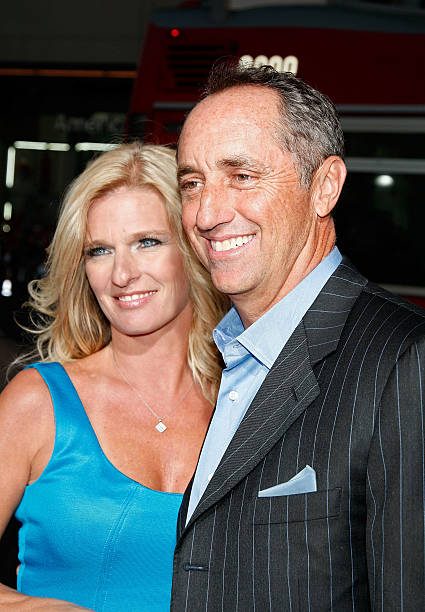 Wife: Cynthia Puchniarz