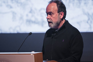 Gallery of Thomas Crow