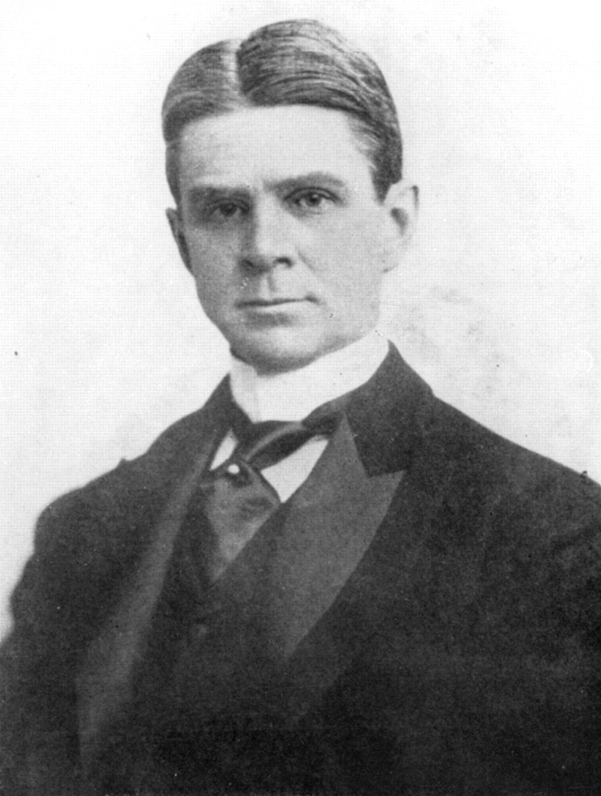 Luther Holt