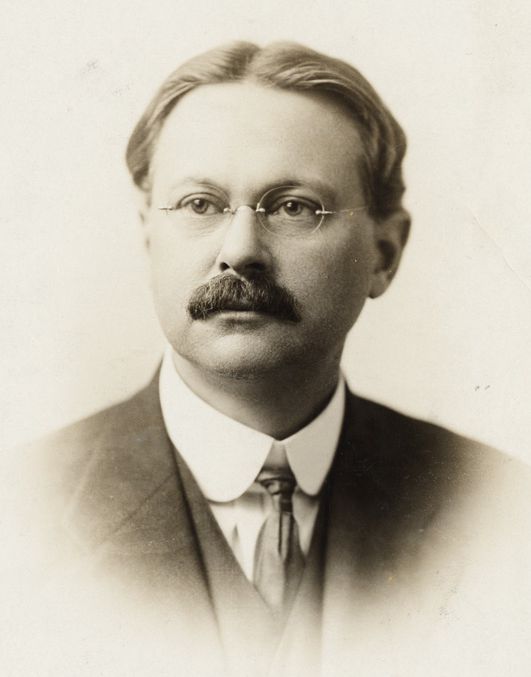 Robert Hoxie