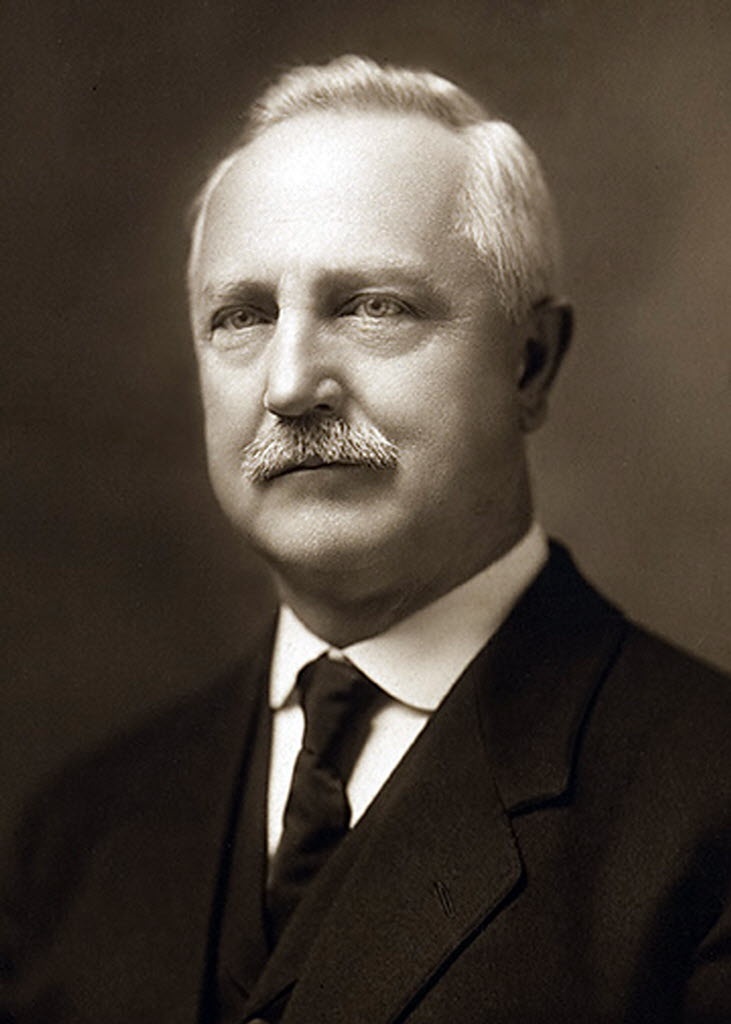 George Dealey