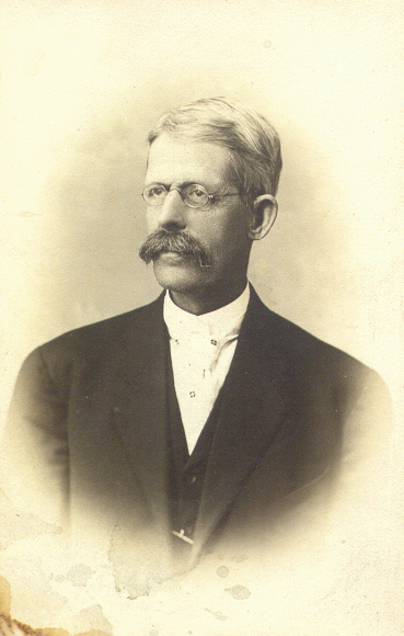 Aaron Skinner