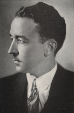 Lloyd Lewis