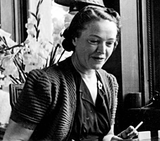 Isabel Sloane