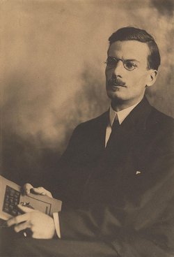 Kenneth Miller