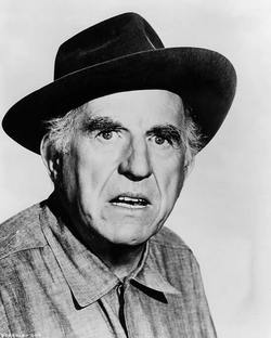 Edward Begley