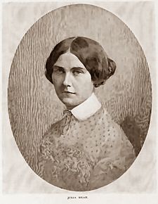 Julia Dean