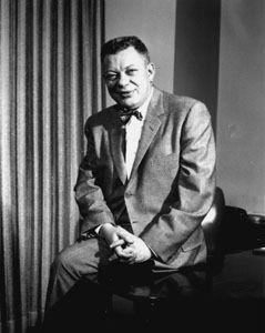 Robert Kintner
