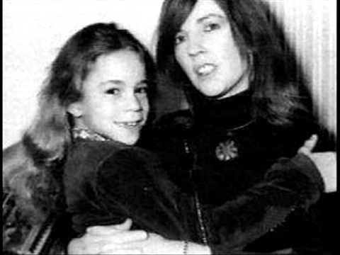 Mother: Patricia Hickey