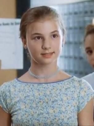 Gallery of Emily VanCamp
