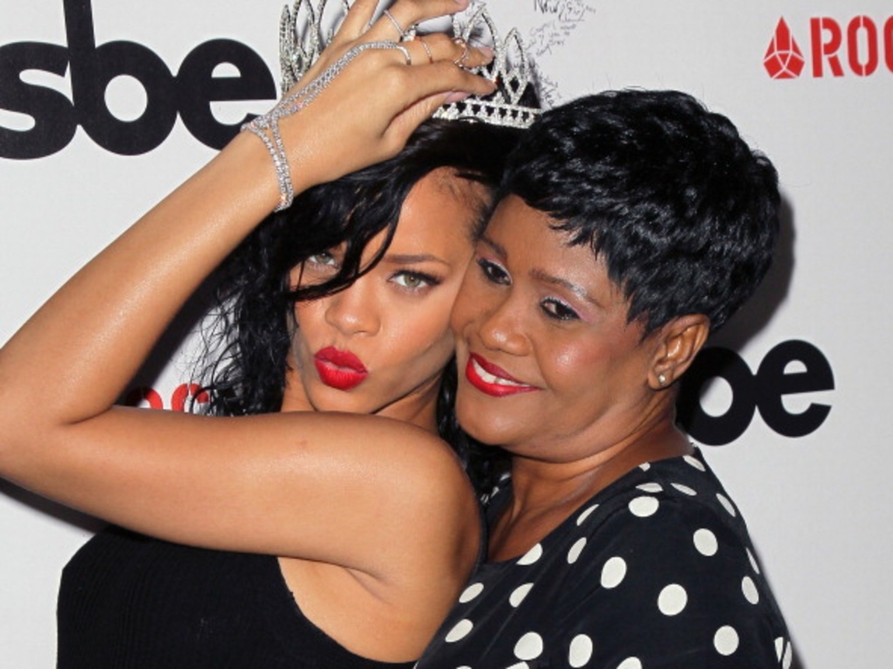 Gallery of Rihanna (Robyn Fenty)