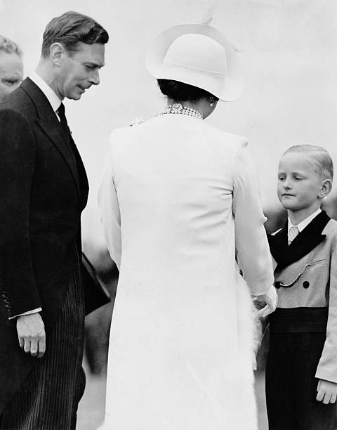 Gallery of George VI