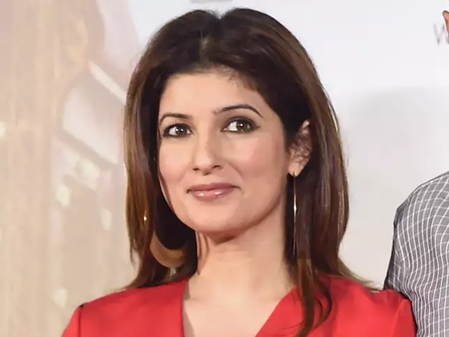 Spouse: Twinkle Khanna 