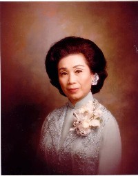 Nora Lam