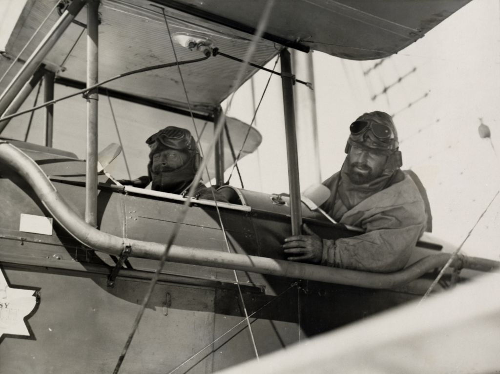 Gallery of Douglas Mawson