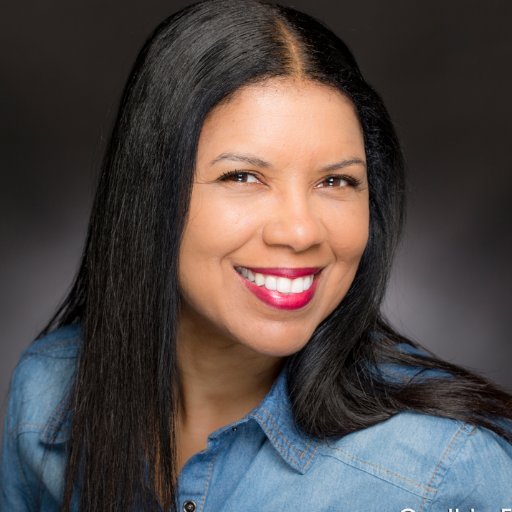 Wife: Cynthia Lewis 