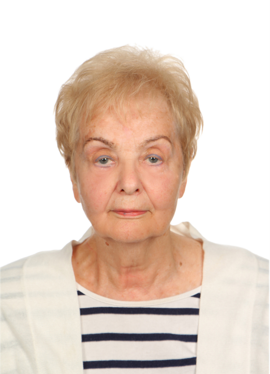 Mother: Miriam Wisniewska