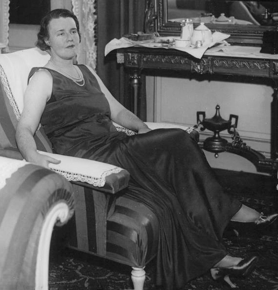 grandmother: Dorothy Thompson