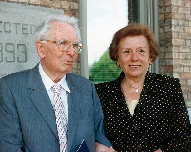 Spouse: Eleonore Katharina Schwindt