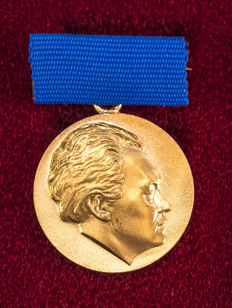 Erich Weinert Medal