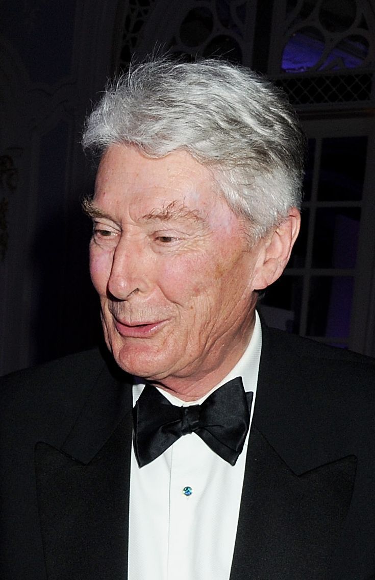 Father: Timothy Carlton