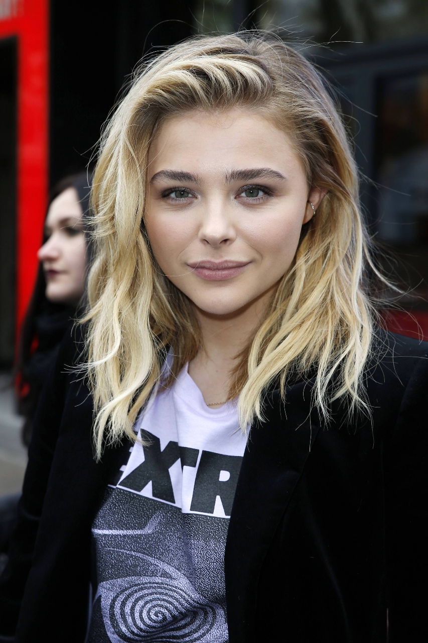 Chloe Grace Moretz, American actress. She is the recipient of four MTV  Movie & TV Awards, two People's Choice Awar…