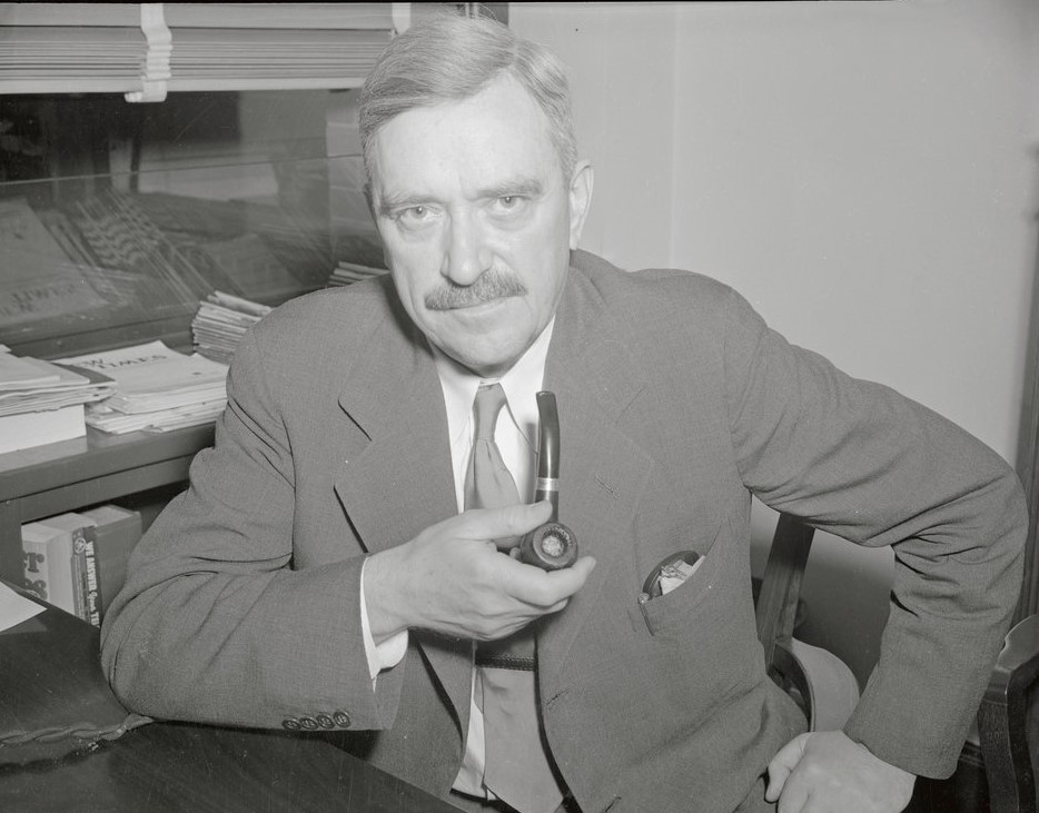 Father: Earl Browder