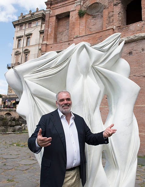 Gallery of Pablo Atchugarry