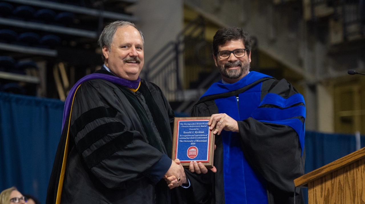 Distinguished Research and Creative Achievement Award