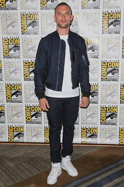 Gallery of Ed Skrein