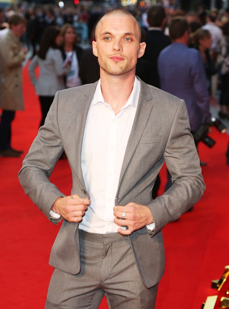 Gallery of Ed Skrein