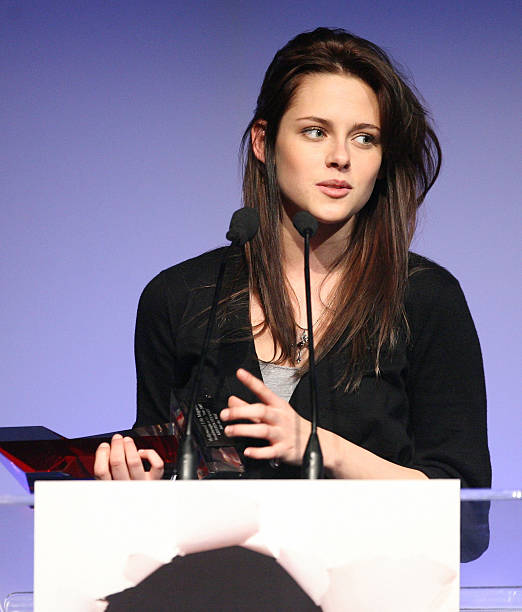 Hollywood Life Award