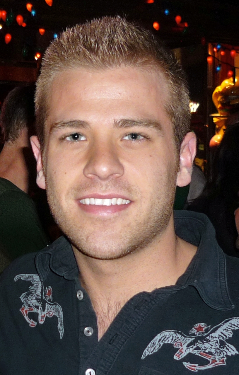 Brother: Scott Evans
