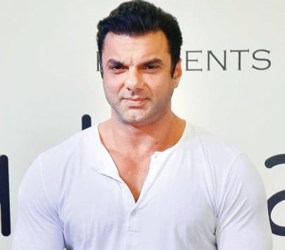 Brother: Sohail Khan