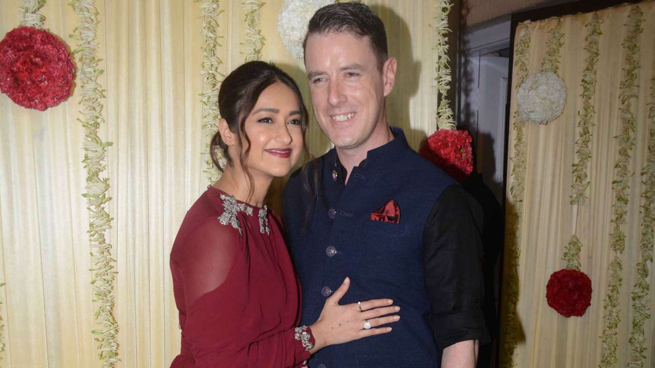 ex-boyfriend: Andrew Kneebone