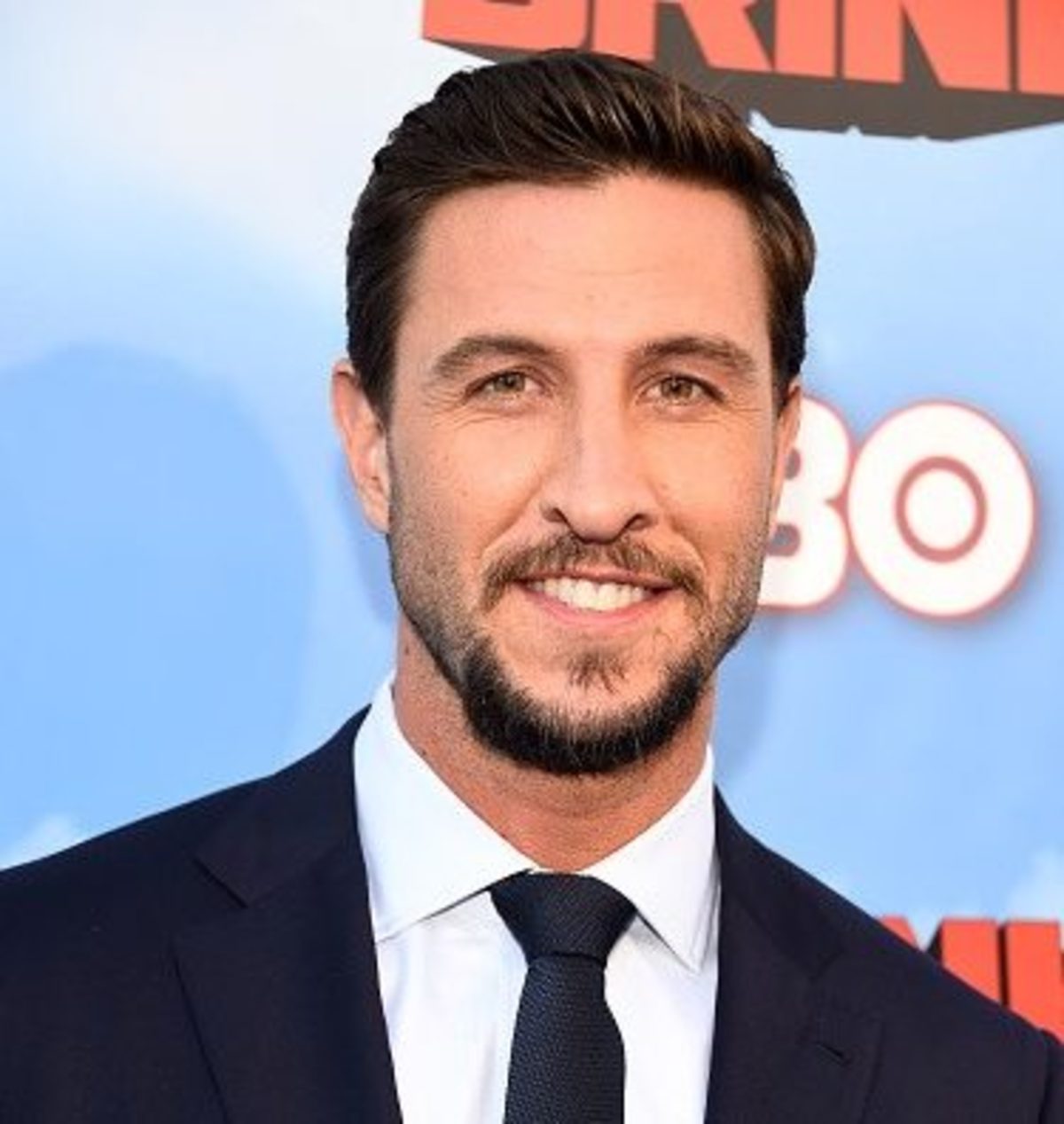 Half-brother: Pablo Schreiber