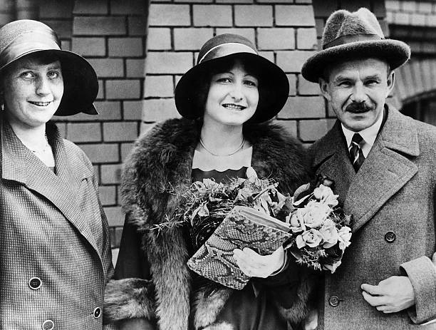ex-wife: Pamela Wedekind 