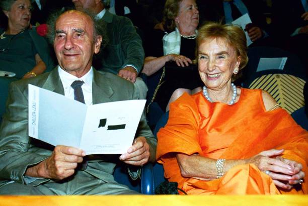 Wife: Pilar Belzunce